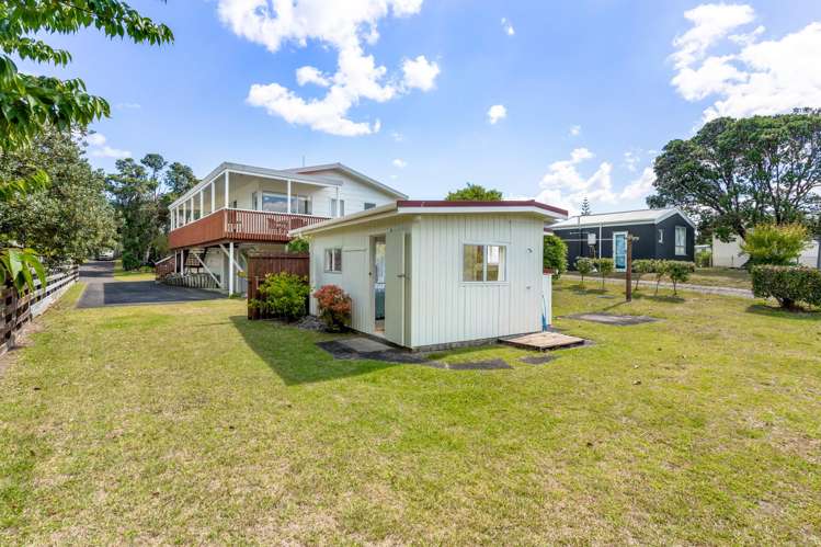 216 Patuwai Drive Whangamata_10