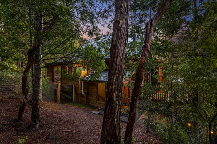 11e Longfellow Parade Glen Eden_31