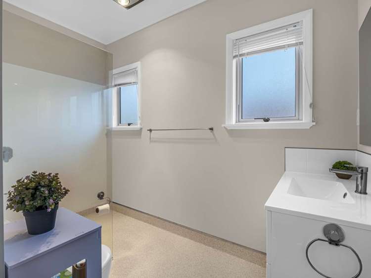 66 Great North Road Saint Johns Hill_16