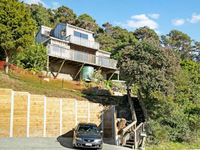 182 Ocean View Road Oneroa_2