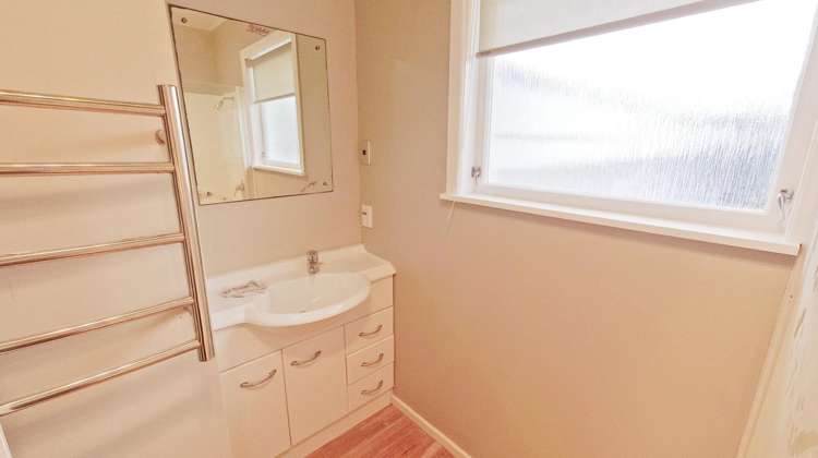 5 Mcdowall Place Queenwood_14