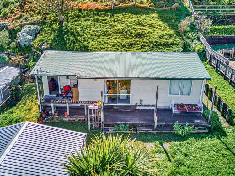 71 Oranga St Westown_21