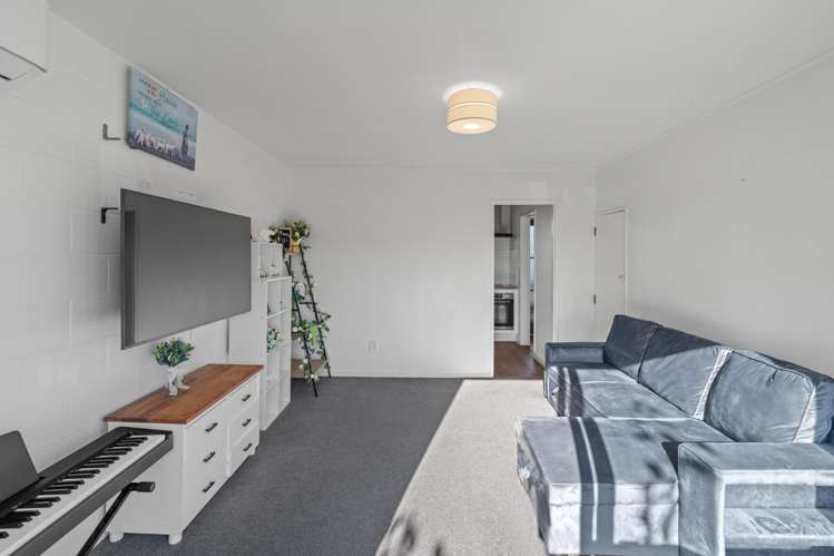 4/14 Church Square Addington_2