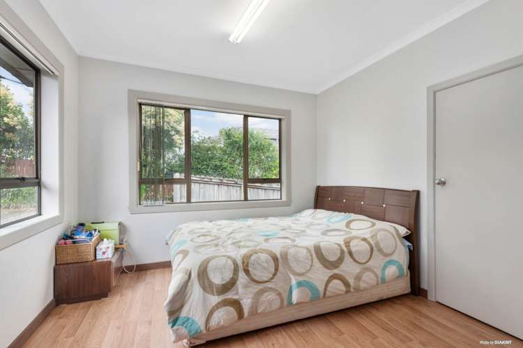 263 Don Buck Road Massey_12