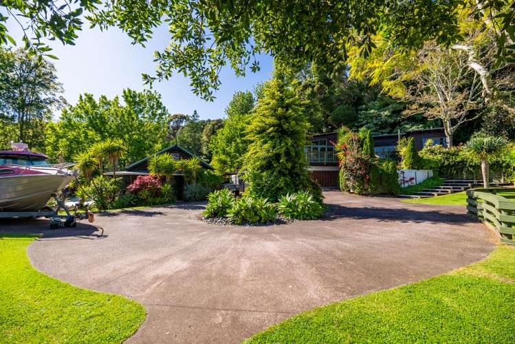 745d Waikino Road Russell Surrounds_16