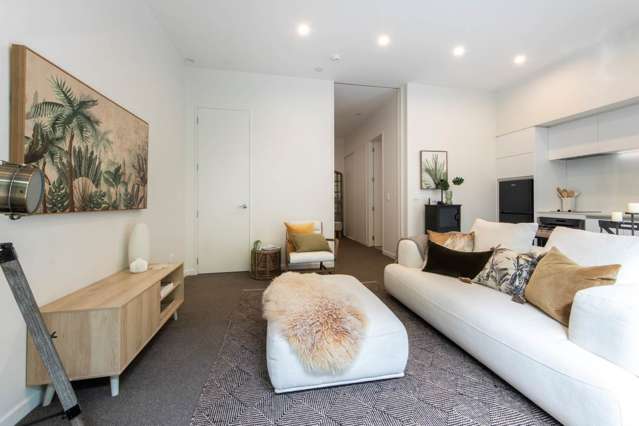 403 Murphys Road Flat Bush_2