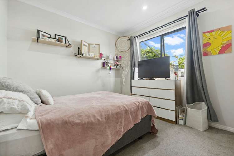8 Melgran Avenue Papakura_11