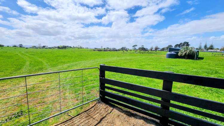 347 Grahams Beach Road Awhitu_7