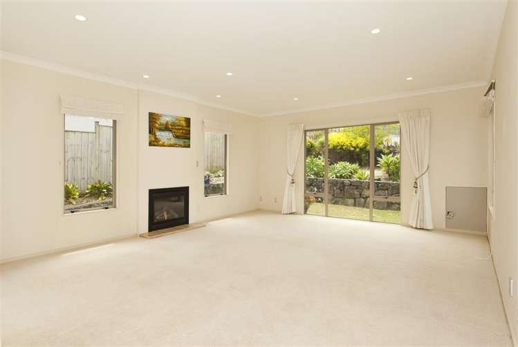 8 Scarboro Terrace Murrays Bay_6