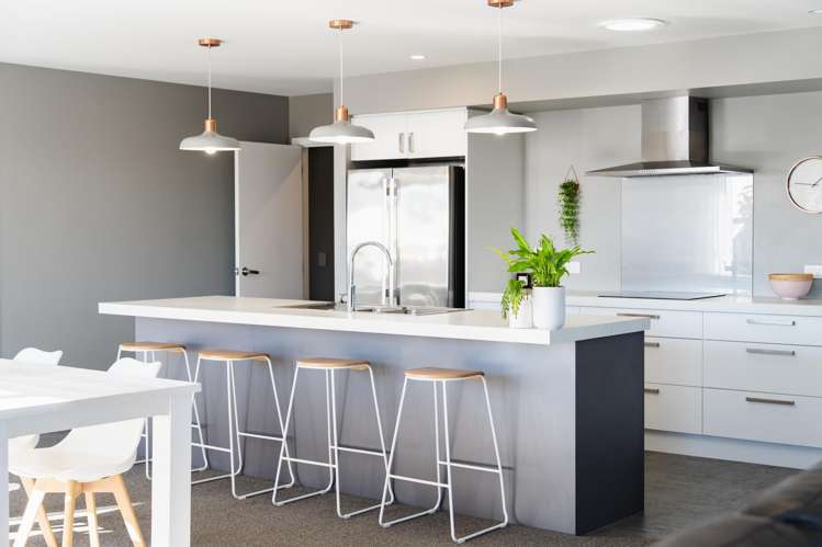 27 Heathfield Drive Mosgiel_7