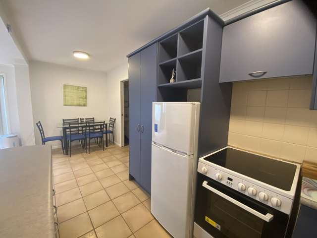 1/846 Beach Road Torbay_4