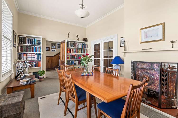 567 Marine Parade Napier South_18