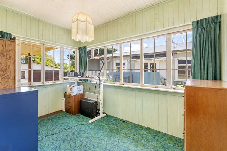 37 Naylor Street Hamilton East_28