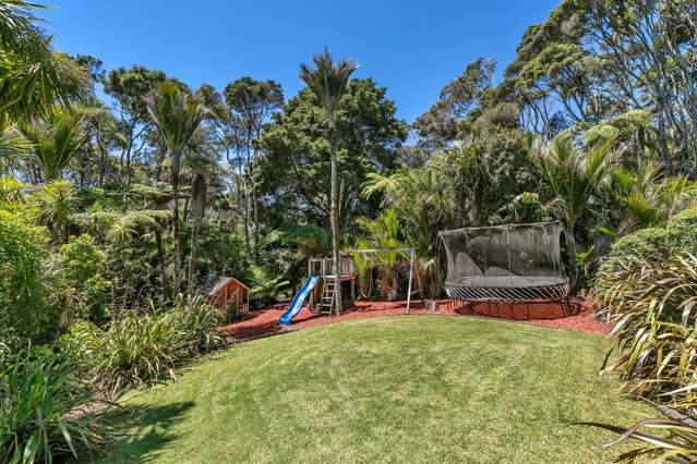 42 Landing Road Titirangi_4