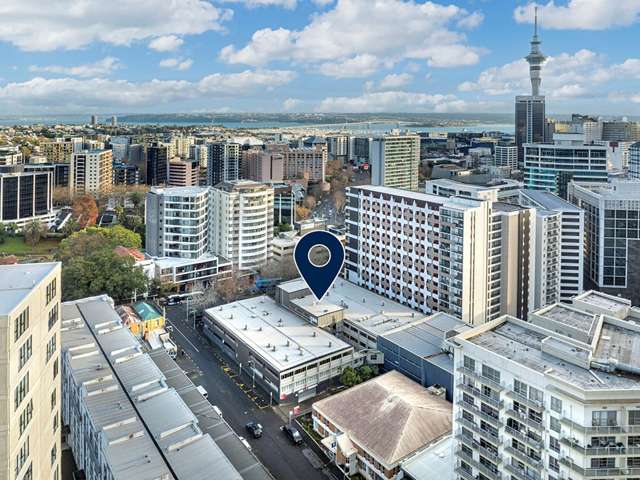 Major landholding of 4,234sqm on Queen Street