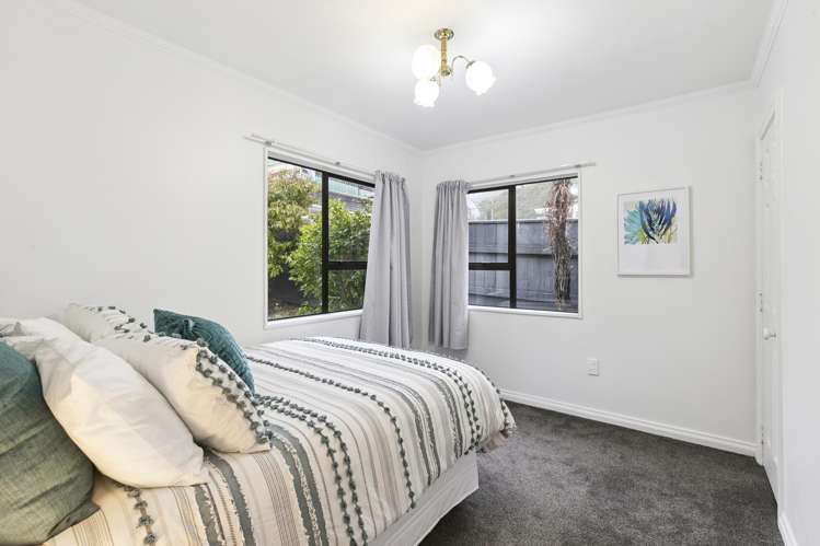 51 Satara Crescent Khandallah_12