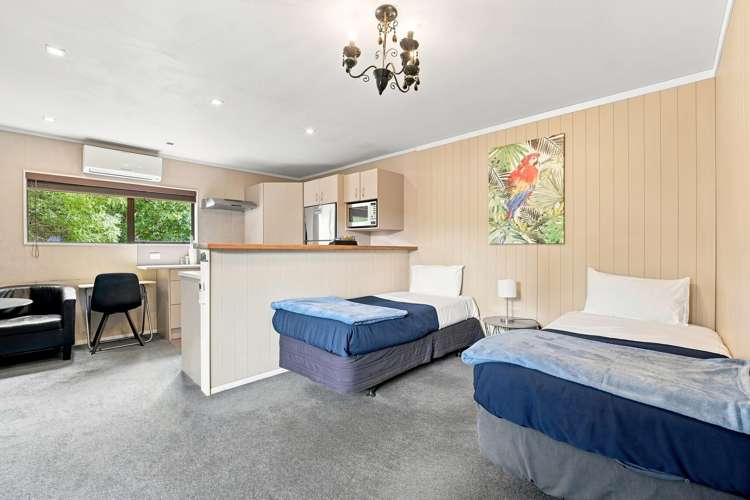 143-145 Anzac Parade East Whanganui East_20