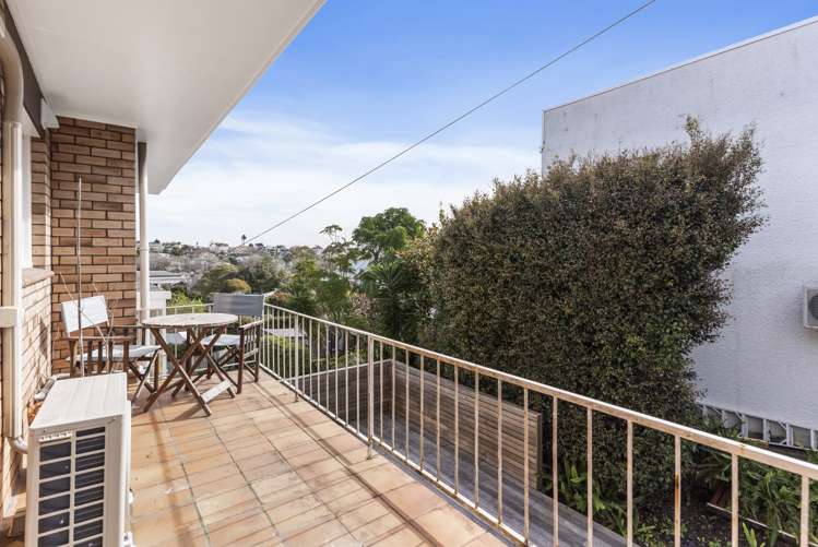 1/120 Orakei Road Remuera_11