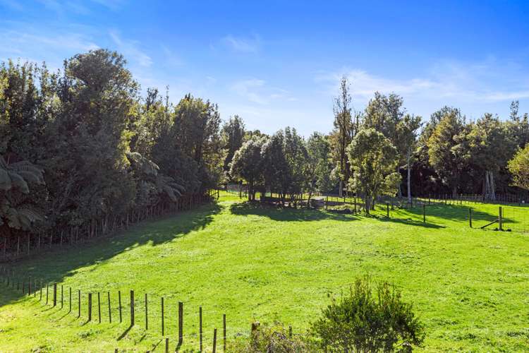 1677 Pyes Pa Road Oropi_24