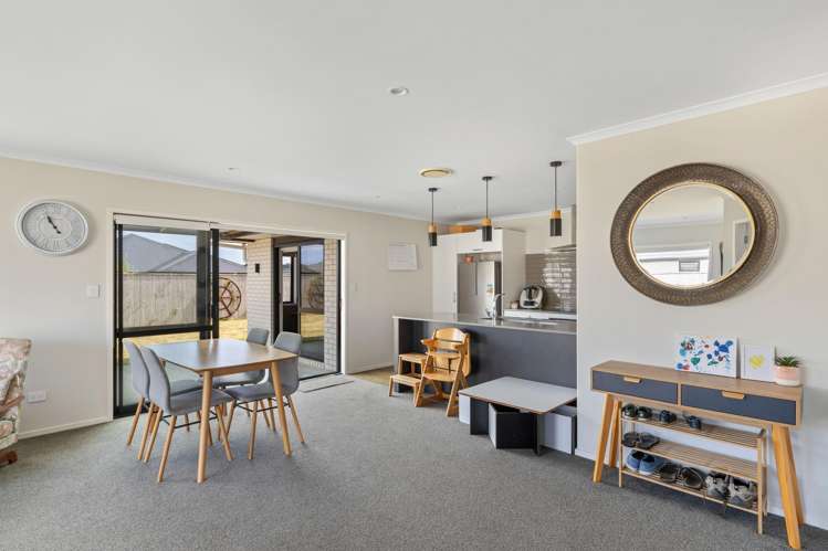 21 Longstaff Drive Bell Block_3