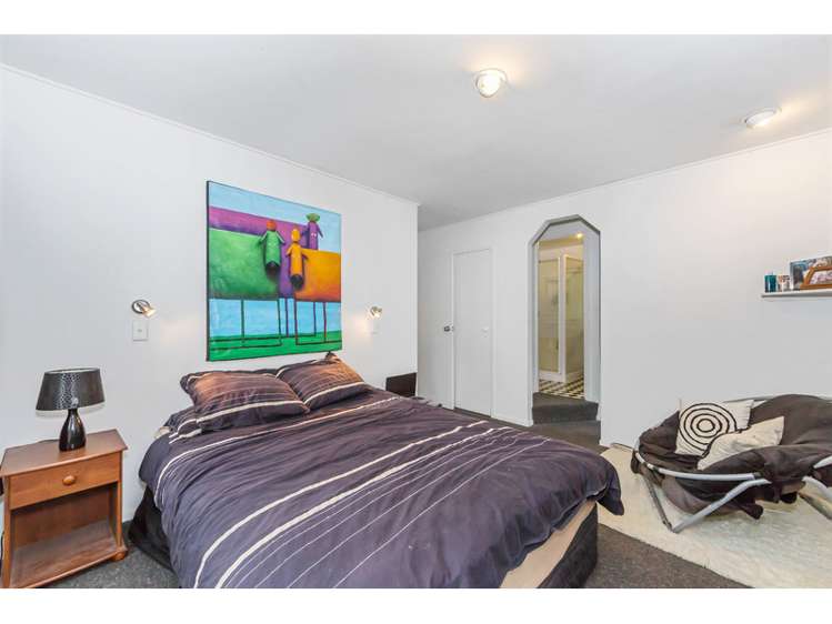 16 Paris Place Birkenhead_12