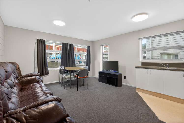26/19 Drummond Street Mount Cook_3