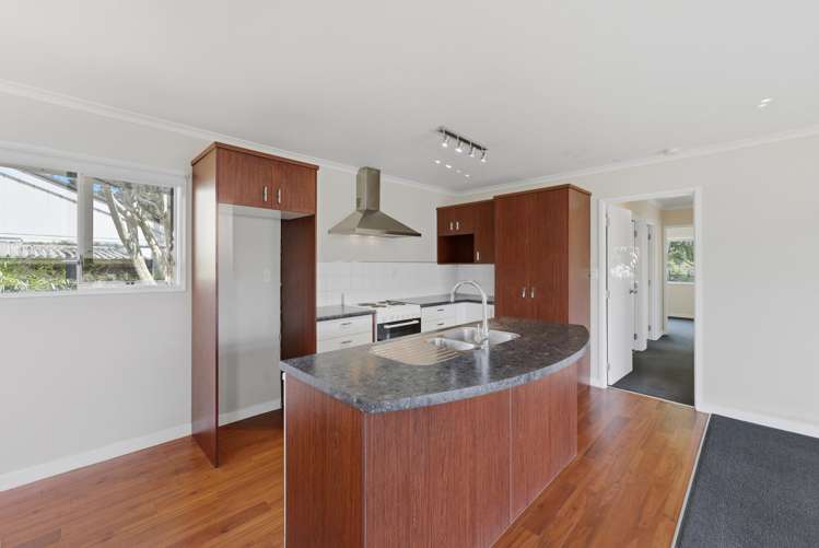 47 Taihiki Road Clarks Beach_9