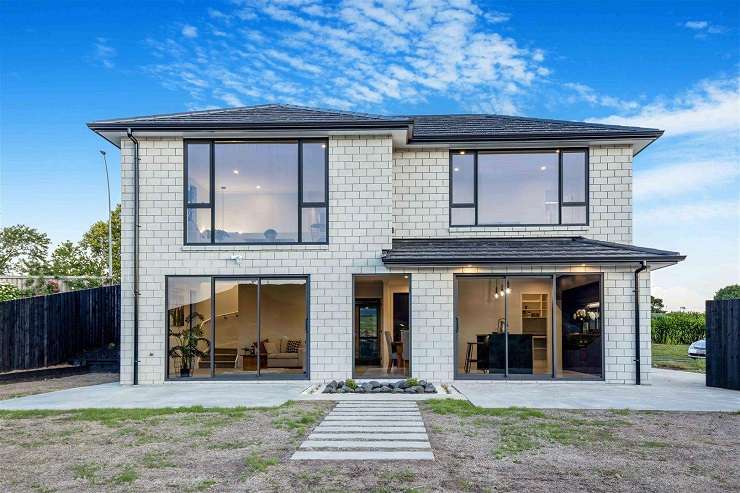 Agent says a brand new riverside home at 92 Great South Road, in Taupiri, that has an asking price of <img.05m would be $3m in Hamilton. Photo / Supplied