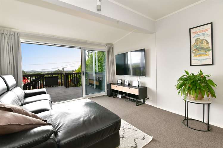 18a Hand Road Helensville_13