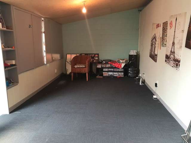 Unit D/13 Cranwell Street Henderson_2