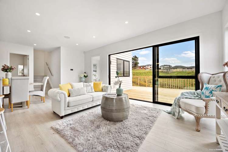 7 Crows Road Swanson_4