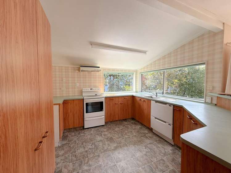 24 Taharepa Road 11201_5