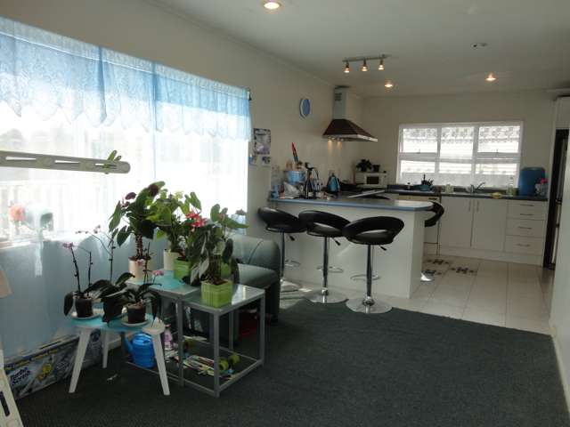 13a Gerbic Place Mount Roskill_2