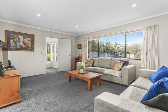 17f Tirimoana Road Te Atatu South_2