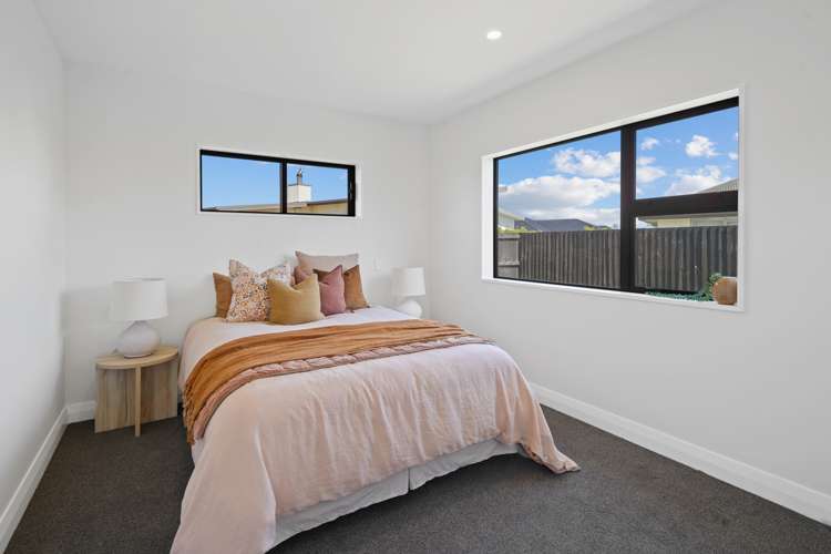 174 Southfield Drive Lincoln_28