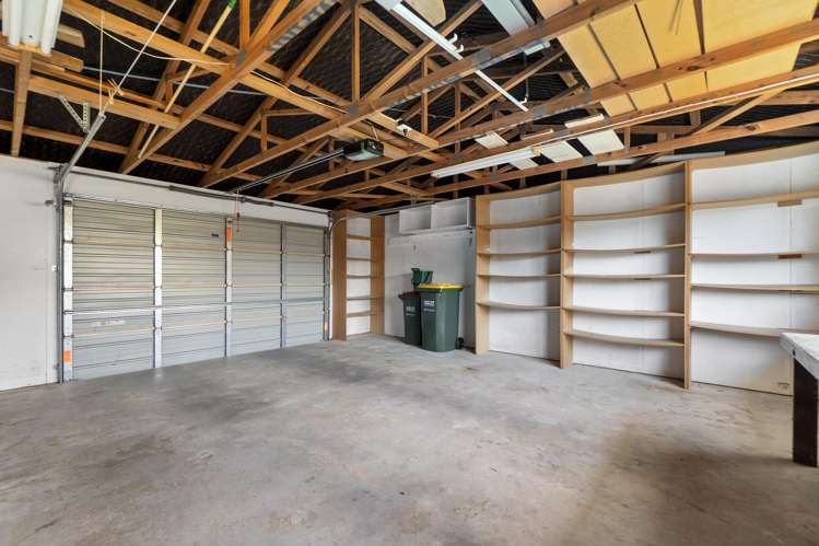 10 Garden Heights Avenue Glenview_14