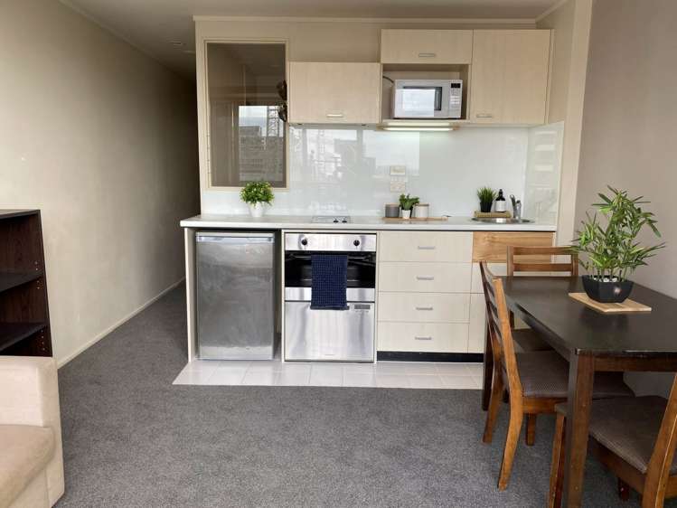 822/72 Nelson Street Auckland Central_5