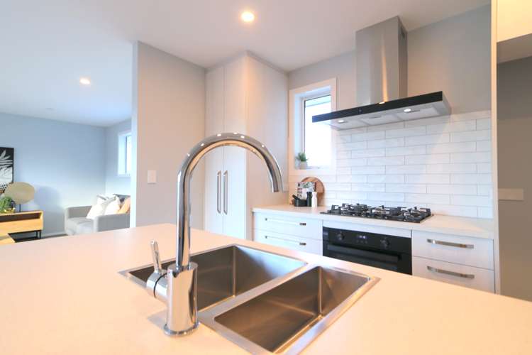 32a Avenal Street Avenal_11