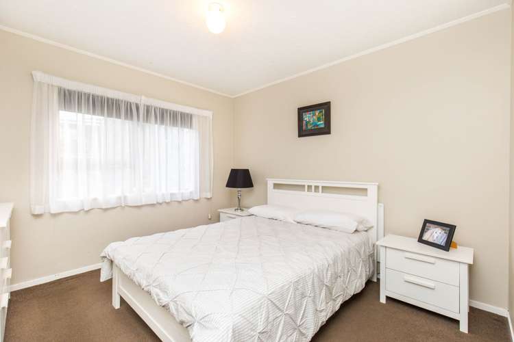 7 Claret Place Henderson_10