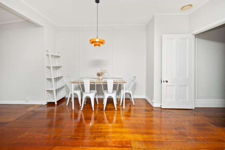 2/9 Essex Road Mt Eden_7