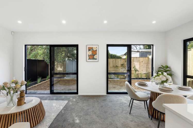 Lot 2/31&33 Goodwin Drive Rosehill_17