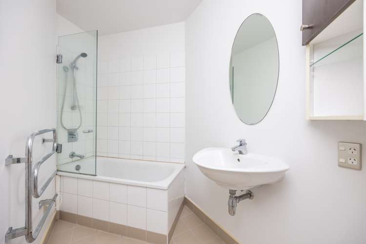 201/86 The Strand Parnell_13