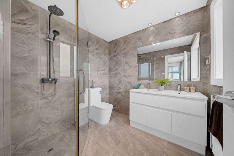 127 Argento Avenue Flat Bush_46