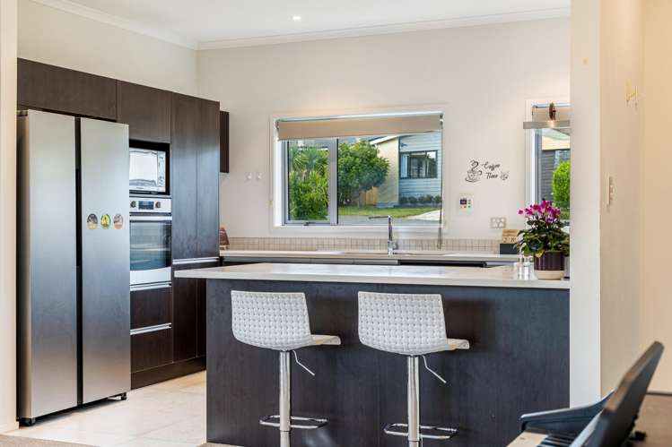 51 Cape Cod Drive Gulf Harbour_18