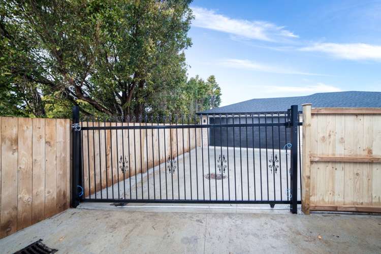 71c Solar Road Glen Eden_24