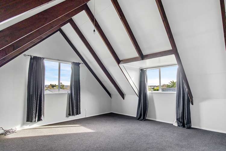 2 Miro Street Pleasant Point_9