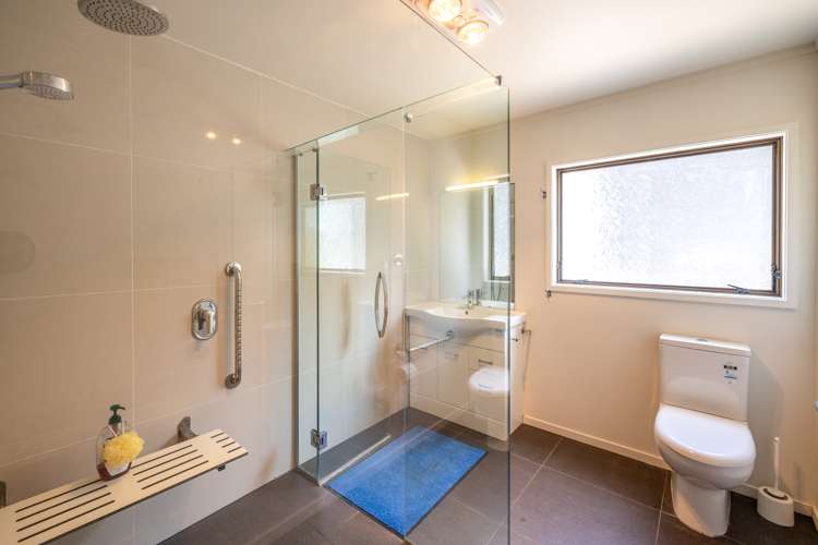 73 The Strand Onetangi_17