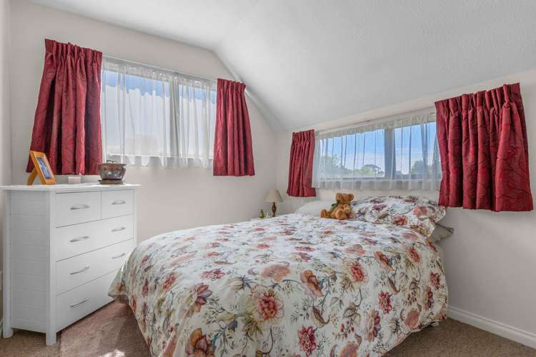 20 Taranaki Drive Woodend_10