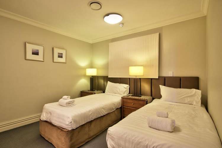 905/34 Lake Esplanade Queenstown_15