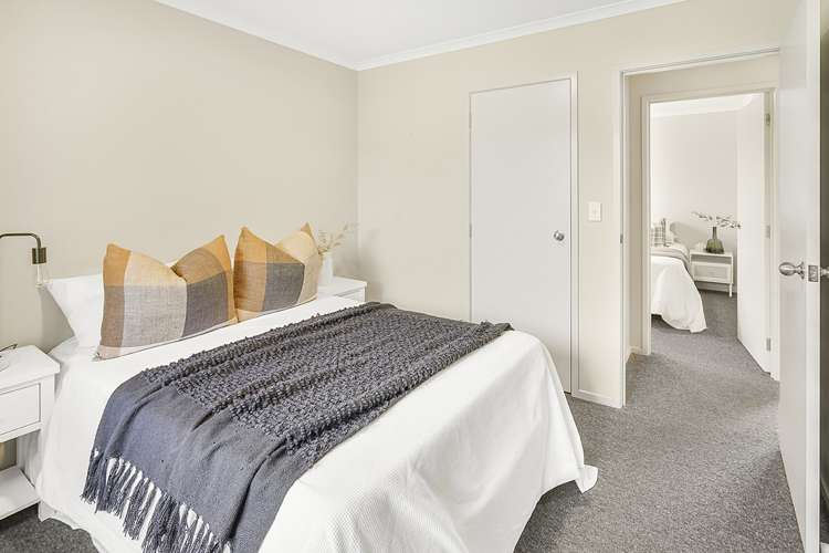 20 Bains Avenue Hamilton East_10